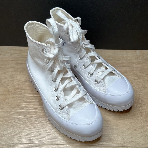 CONVERSE Chuck Taylor All Star Lugged 2.0 White Size 5 US - Picture 3 of 10